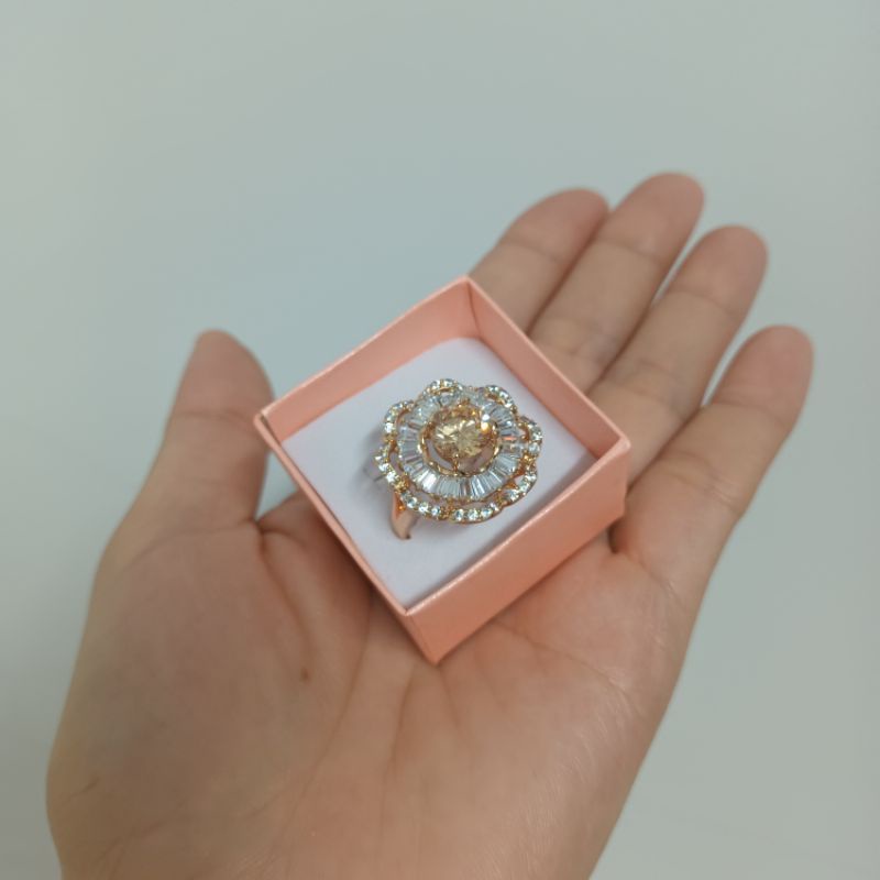 Nhẫn nữ đá oha lê lấp lánh đi tiệc đi chơi đều sang chảnh chất liệu Thép Titan không đen không bay màu