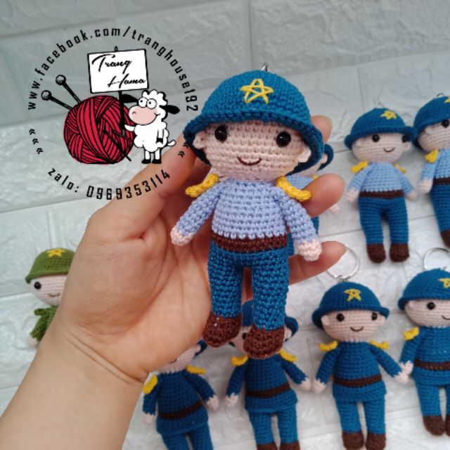 Set móc khóa len 200