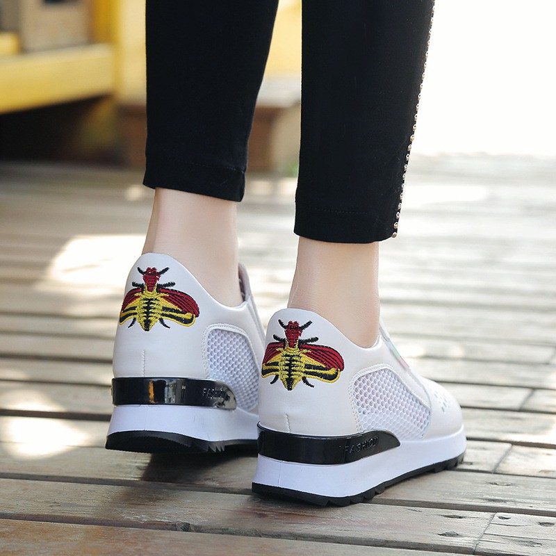 [SIÊU HOT] Giày lười độn đế 7 phân lỗ thoáng khí gót thêu ong cực xinh | BigBuy360 - bigbuy360.vn