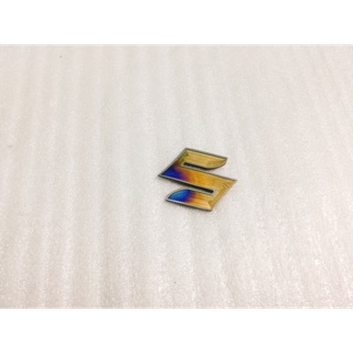 Logo Suzuki Titanium
