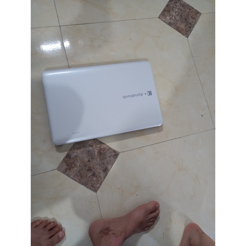 Rã xác laptop giá rẻ toshiba dynabook☆T451   linh kiện dùng được cho T451, T351, T452..