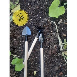 Dụng cụ làm vườn mini 3 cái ( xẻng, bồ cào) 1 bộ