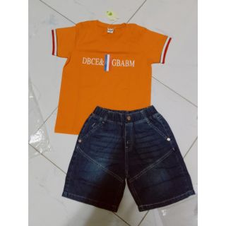 Combo 2bộ bé,1đầm,1quan jean