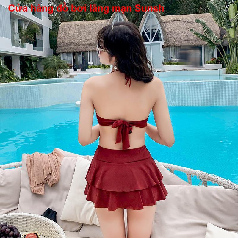 Áo tắm nữ 2020 ba mảnh mới bikini sexy bảo thủ che bụng giảm béo cổ tích người hâm mộ suối nước nóng