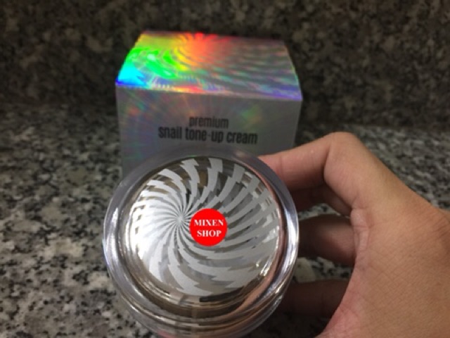 {Chính hãng - Ảnh thật} Kem Ốc Sên Goodal Premium Snail Tone Up Cream Hàn Quốc 30ml