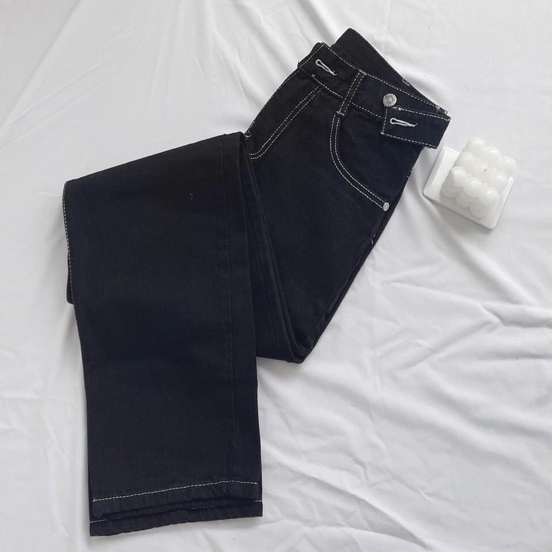 (có sẵn) Quần jean đen ống rộng viền trắng nút cài unisex (nam nữ mặc được)