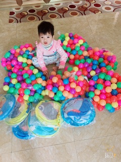 Lều kèm 100 bóng