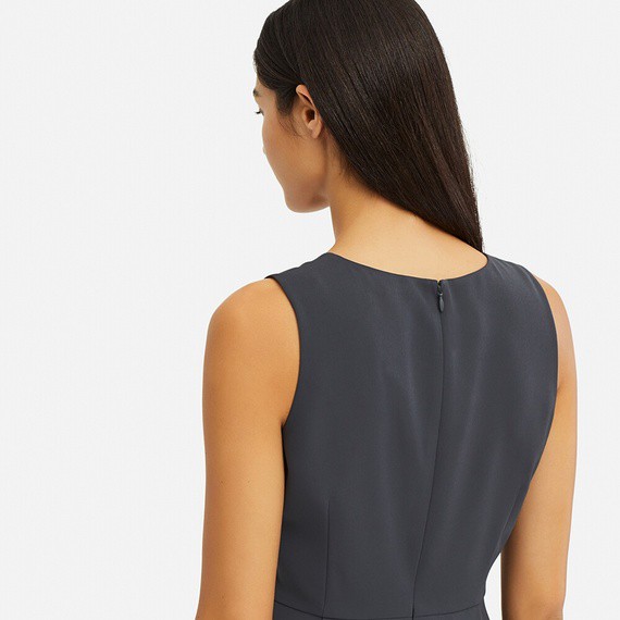 Đầm UNIQLO không tay | BigBuy360 - bigbuy360.vn