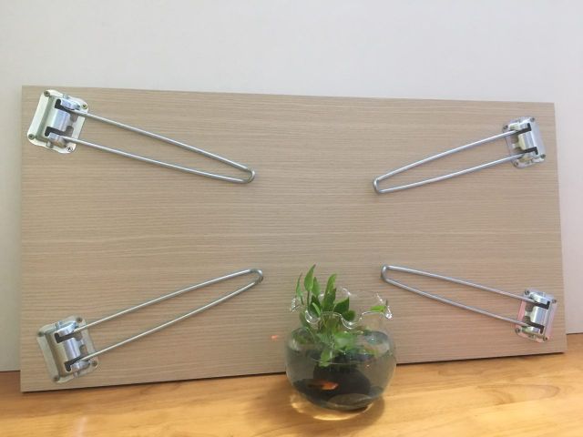 Bộ 4 chân bàn học sinh gấp kèm ốc | BigBuy360 - bigbuy360.vn