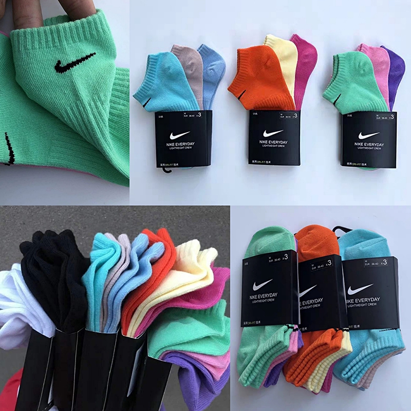 Tất Vớ Cổ Ngắn Nike Miniswoos Custom Tất Vớ Cổ Ngắn Bear Socks