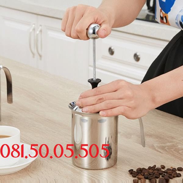 Ca đánh sữa lạnh latte dung tích 400ml 800ml chất liệu inox không gỉ sáng bóng