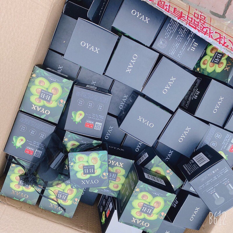 Phấn tươi vị bơ BB OYAX kèm bông phấn cao cấp | BigBuy360 - bigbuy360.vn