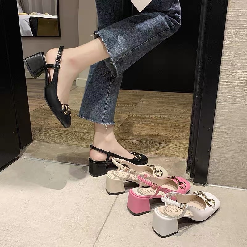 DÉP GUCCI SIÊU HOT(Ảnh thật ở cuối) (Sẵn đen/trắng size 36,37,38)