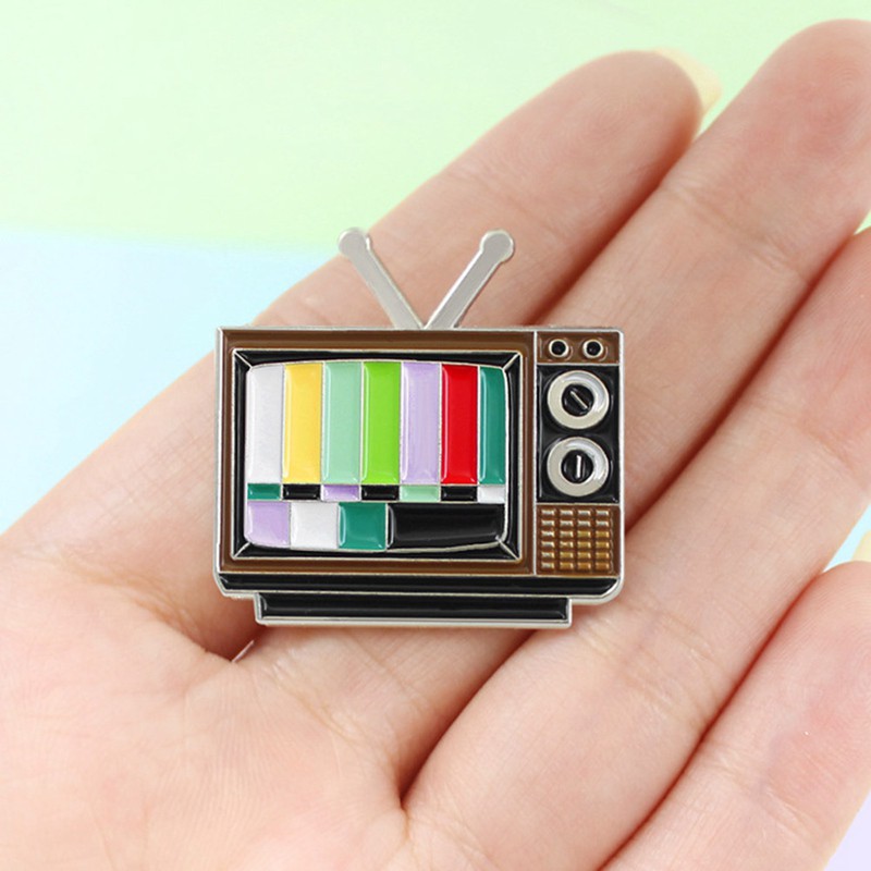 Pin cài áo tv và kênh truyền hình thường gặp về đêm thời 8X 9X - GC125