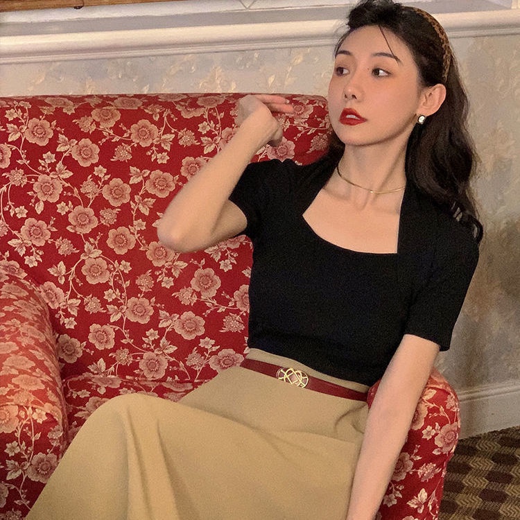 Áo Dệt Kim Tay Ngắn Trễ Vai Phong Cách Retro Hong Kong Cho Nữ