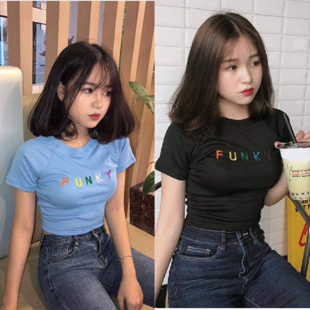 Áo croptop Funky