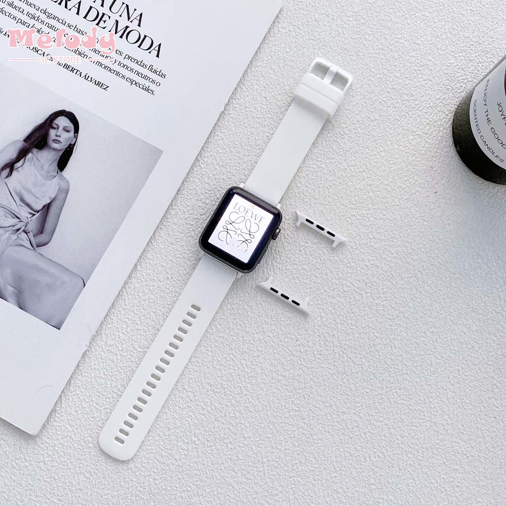 Dây Đeo Thay Thế Cho Đồng Hồ Thông Minh iwatch series 7/6/5/SE / 45/44/42/41/40/38mm Bằng silicone