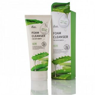 Sữa rửa mặt Ekel FOAM CLEANSER
