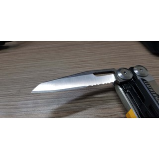 Dụng cụ đa năng Leatherman Signal