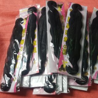 2 dụng cụ búi tóc