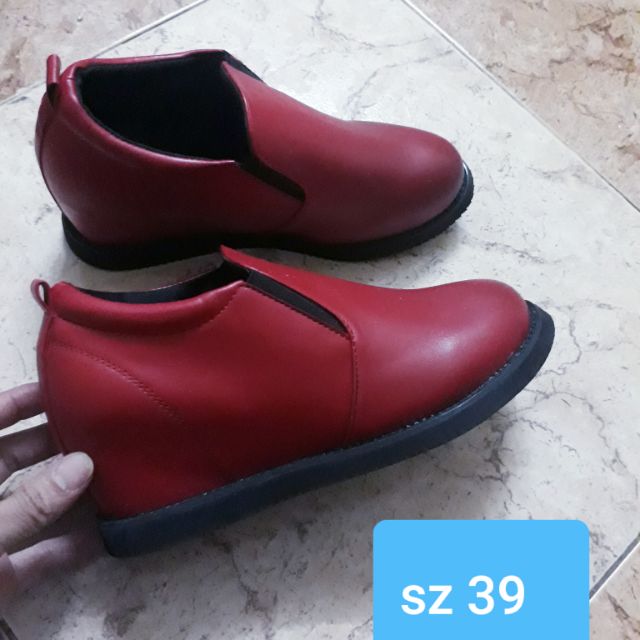 Freeship 99k TQ_Combo 2 giầy