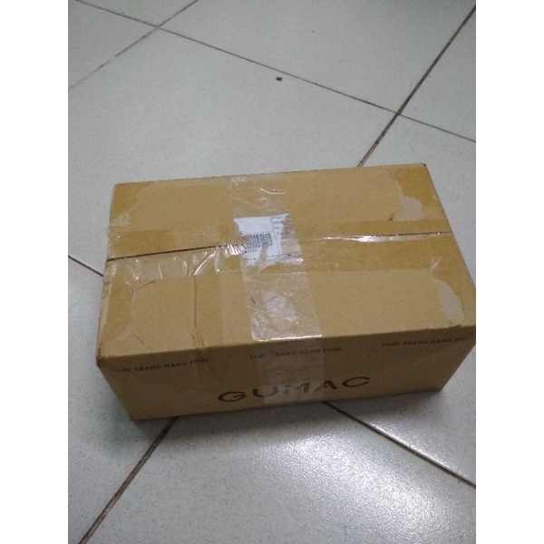 dầu gội đen tóc