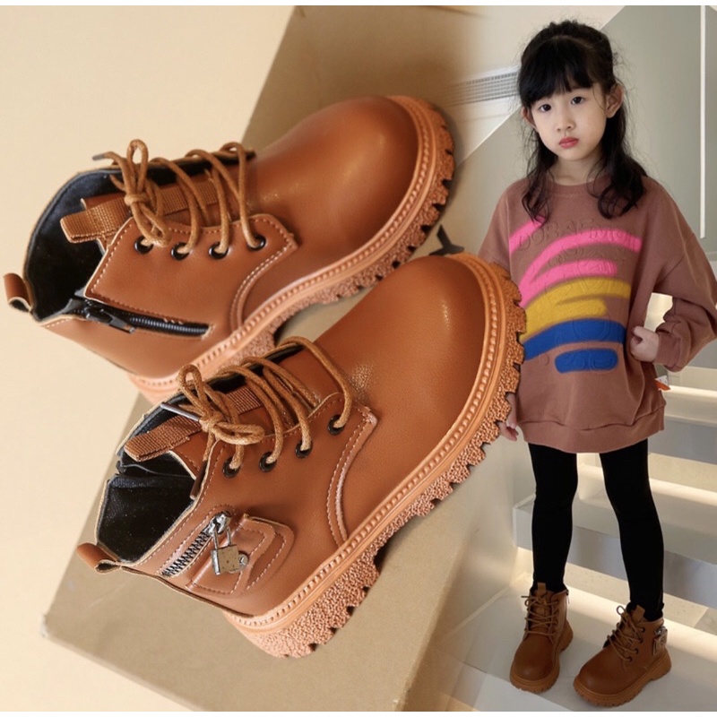 XẢ KHO LẺ SIZE Giày boot cho bé 1771