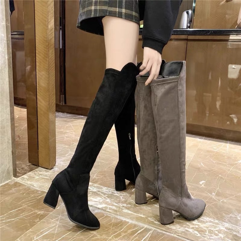 Bốt đùi da lộn khoá dưới cao 7cm sẵn hàng