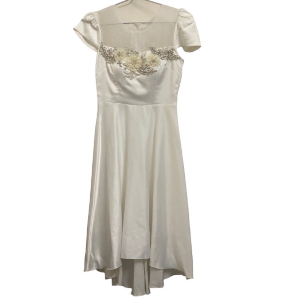 PASS ĐẦM VÁY DẠ HỘI , SET VEST ....