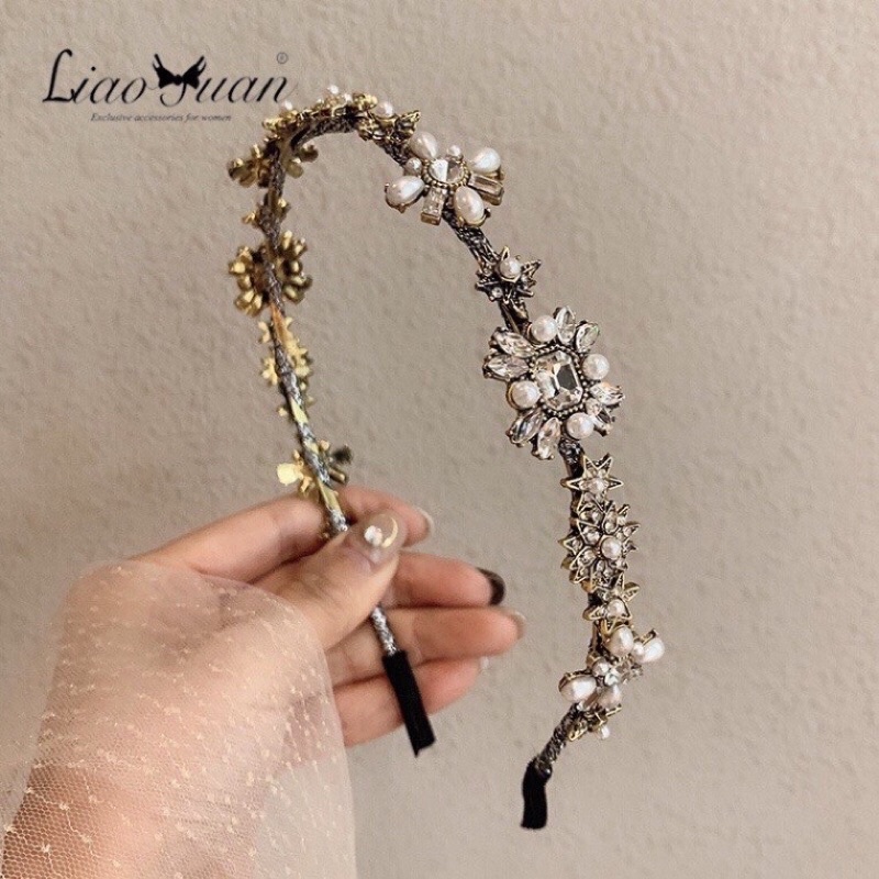 Bờm tóc đính đá phong cách Hàn Quốc sang chảnh hot trend