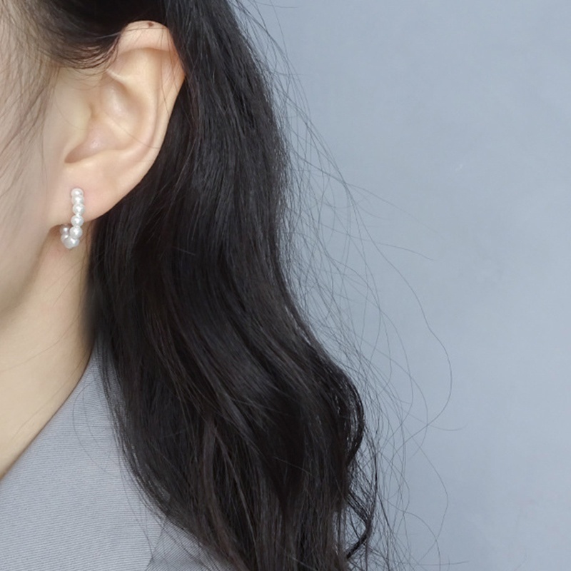 Khuyên Tai Hình Tròn Lớn Đính Ngọc Trai Giả Thanh Lịch Dành Cho Nữ