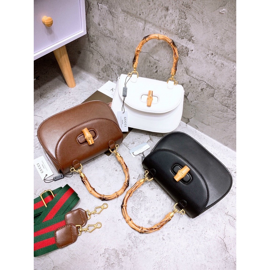 Túi xách nữ đeo chéo quai khóa trúc mẫu mới Hot Trend 2022