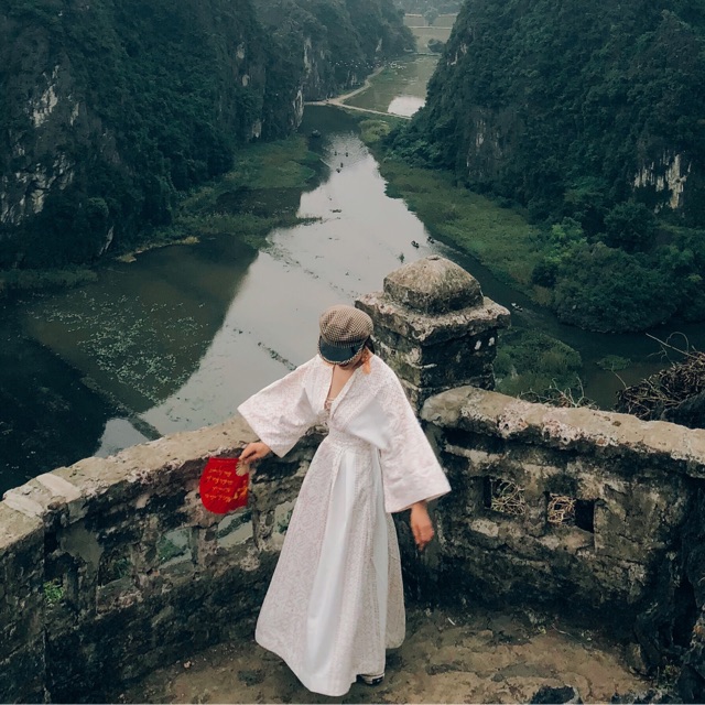 Đầm lụa Ninh Bình