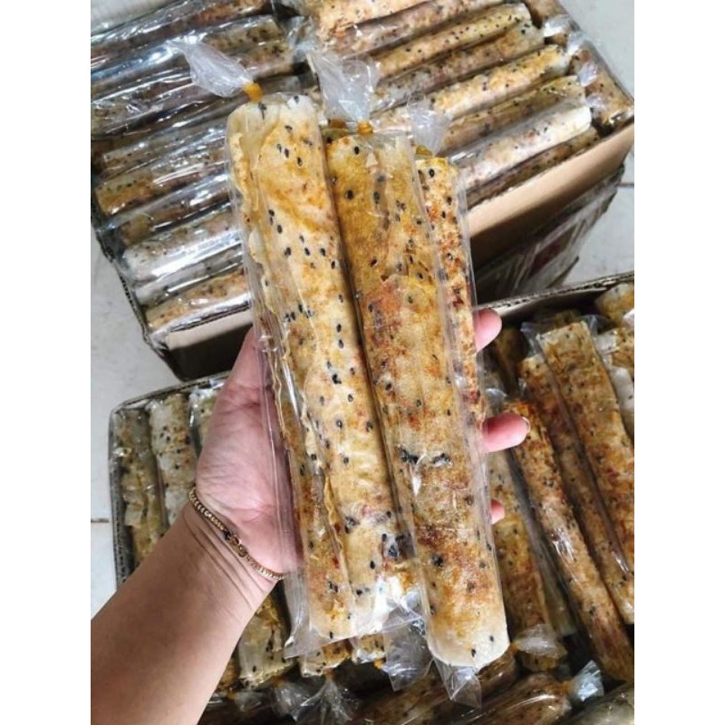 Bánh tráng nướng cuốn ruốc chà bông giòn ngon | BigBuy360 - bigbuy360.vn