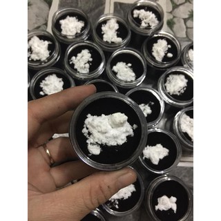 Bột trắng răng sóc con