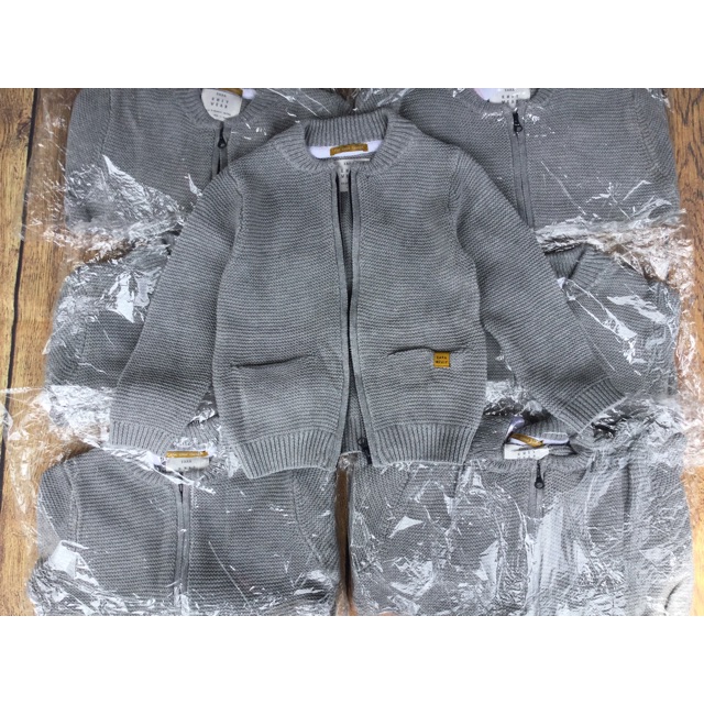 Áo khoác len bé trai