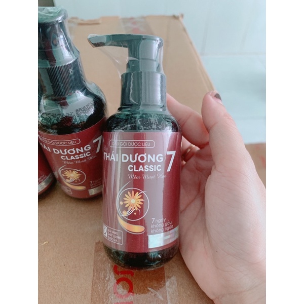 chai nhỏ gọn DẦU GỘI THÁI DƯƠNG 7 CLASSIC thể tích 100ml
