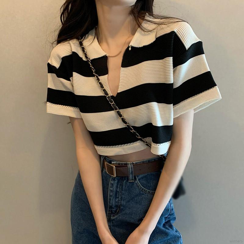 Áo Croptop Tay Ngắn Cổ Chữ V Hoạ Tiết Kẻ Sọc Nhiều Màu Sắc | BigBuy360 - bigbuy360.vn