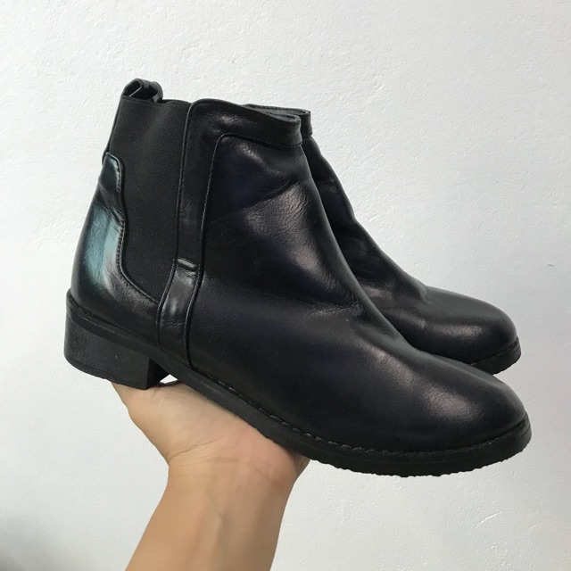 Boot Hàn