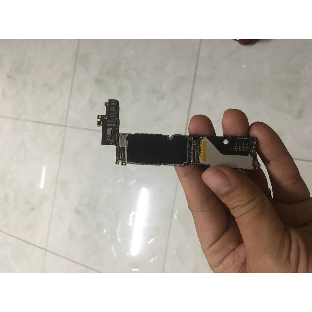 main iphone 4 không icloud | BigBuy360 - bigbuy360.vn