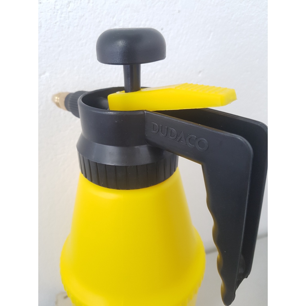 Bình tưới cây DADUCO 2 lít