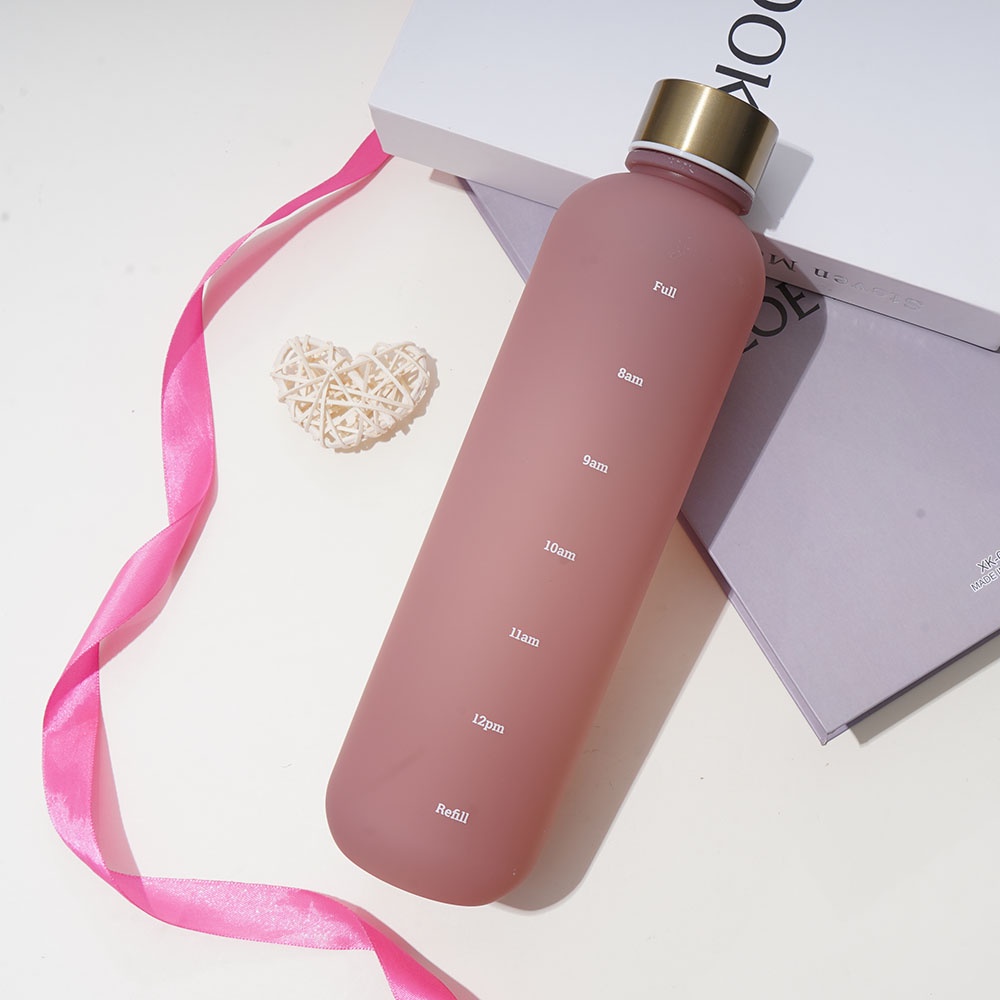 Bình Nước Thể Thao Bằng Nhựa Dung Tích 1L Có Thang Đo Lường Tiện Dụng