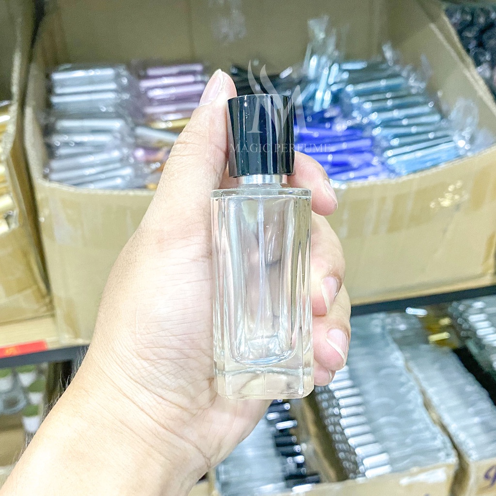 Chai đựng nươc hoa thủy tinh vuông cao cấp kiểu Terre 50ml dạng phun sương