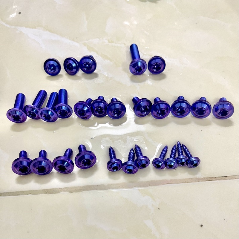 COMBO 28 ỐC TITAN GẮN FULL DÀN ÁO + DÀN CHÂN RAIDER/SATRIA FI CỰC ĐẸP