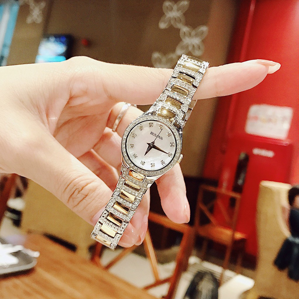Đồng hồ nữ chính hãng Bulova 98L198 đính đá toàn bộ mặt và dây - Máy pin - Kính khoáng