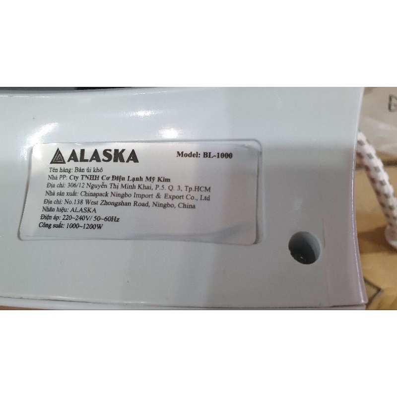 bàn ủi alaska