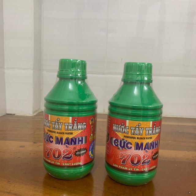 Nước tẩy trắng cực mạnh 702 - chai 500ml (vệ sinh lốc máy, đầu bò xe máy,..)