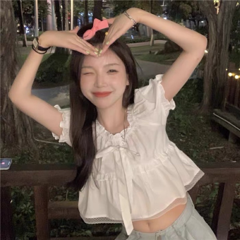 Áo croptop nơ