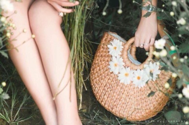 Túi cói bán nguyệt hoa cúc size 30 và 25cm