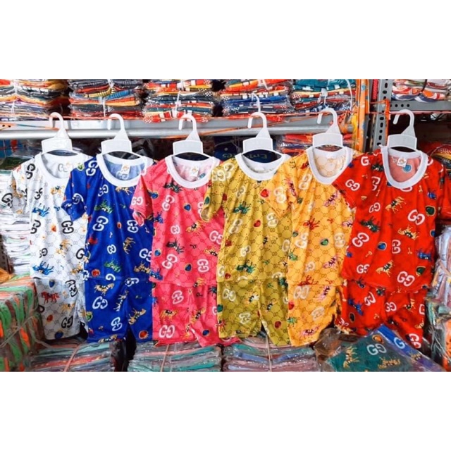 Combo bộ đồ bé 185k